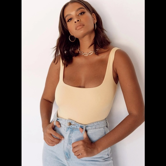 NWT Princess Polly [ 4 US ]‎ Tamikah Square Neck Bodysuit in Yellow - Picture 11 of 12